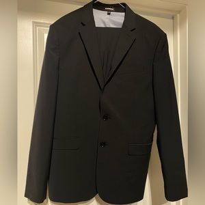 Express performance extra slim two piece black suit with jacket and pants